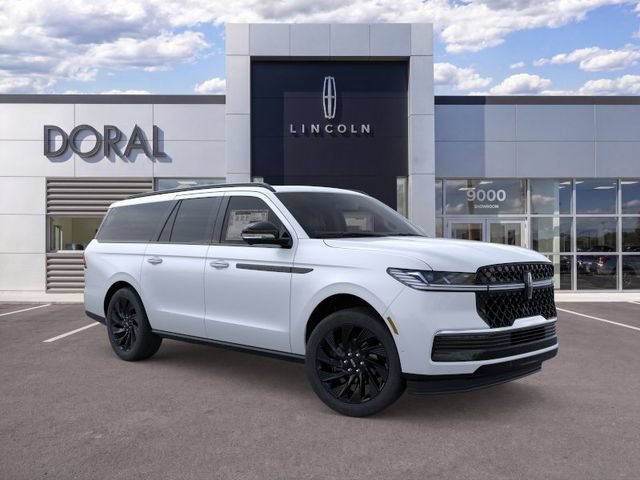 New 2026 Lincoln Navigator L Reserve w/ Jet Appearance Package AWD/4WD image 7
