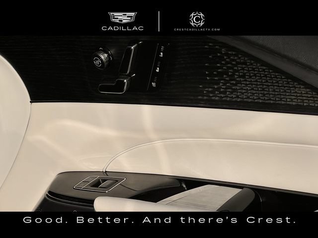 Used 2023 Cadillac Lyriq 2WD image 23