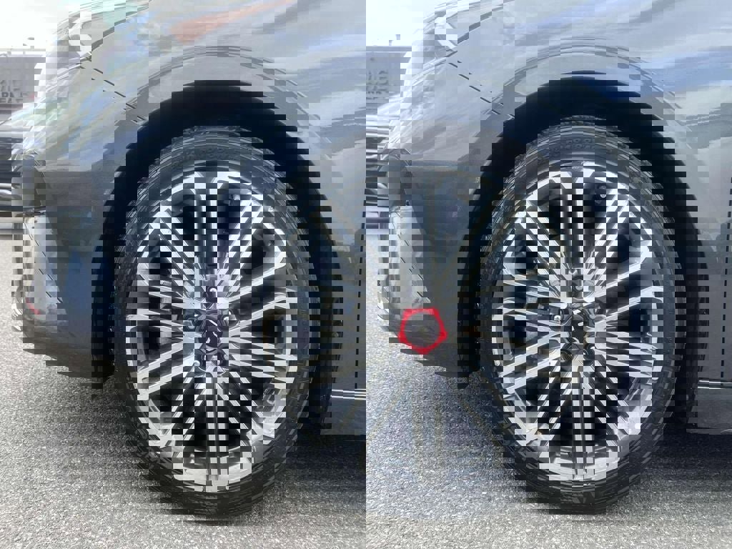 Used 2023 Kia Forte GT image 9