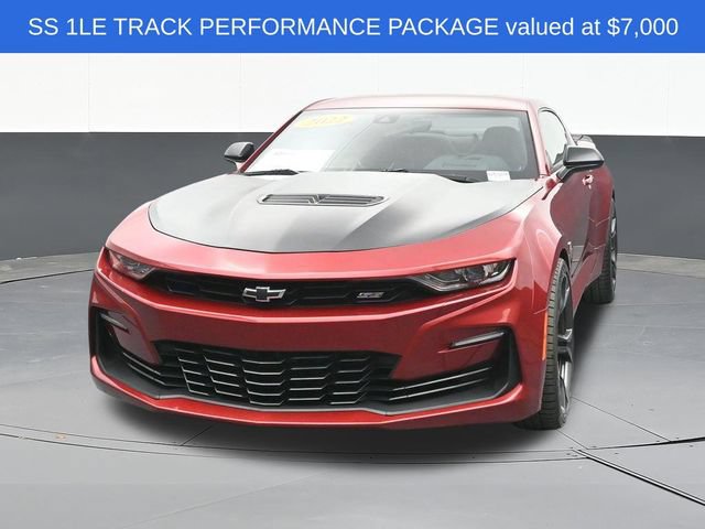 Used 2022 Chevrolet Camaro SS RWD image 2