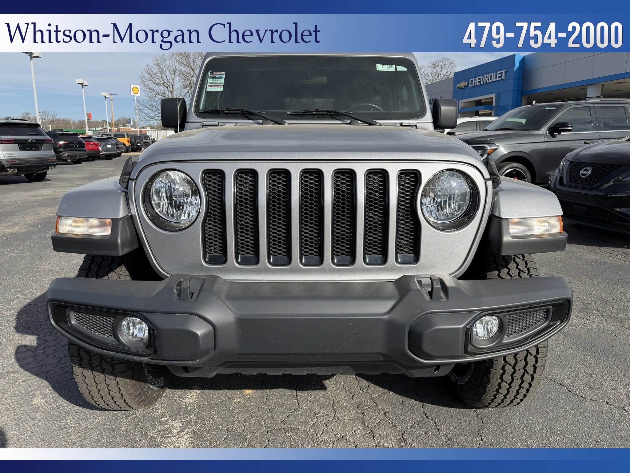 Used 2021 Jeep Wrangler Unlimited Sahara AWD/4WD image 2