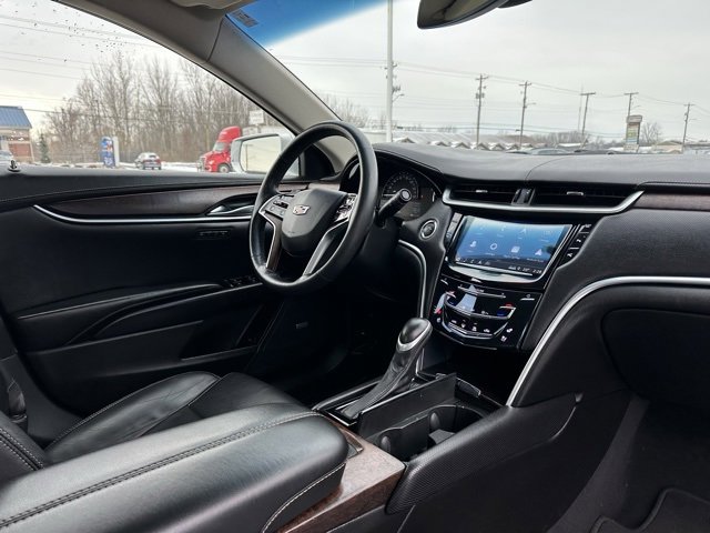Used 2019 Cadillac XTS Luxury image 9