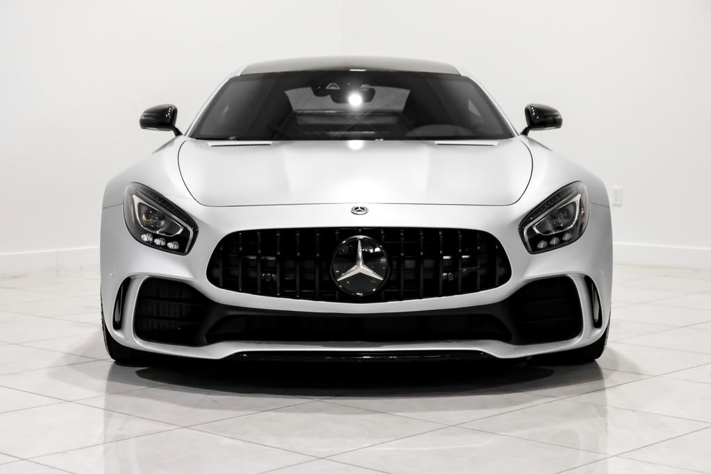 Used 2018 Mercedes-Benz AMG GT R image 2