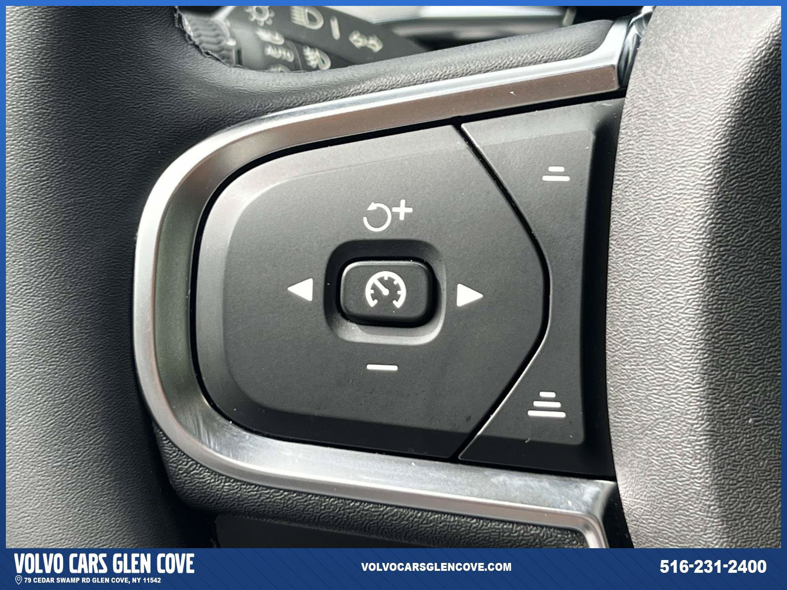 Used 2024 Volvo XC60 B5 Core w/ Protection Package Premier AWD/4WD image 22