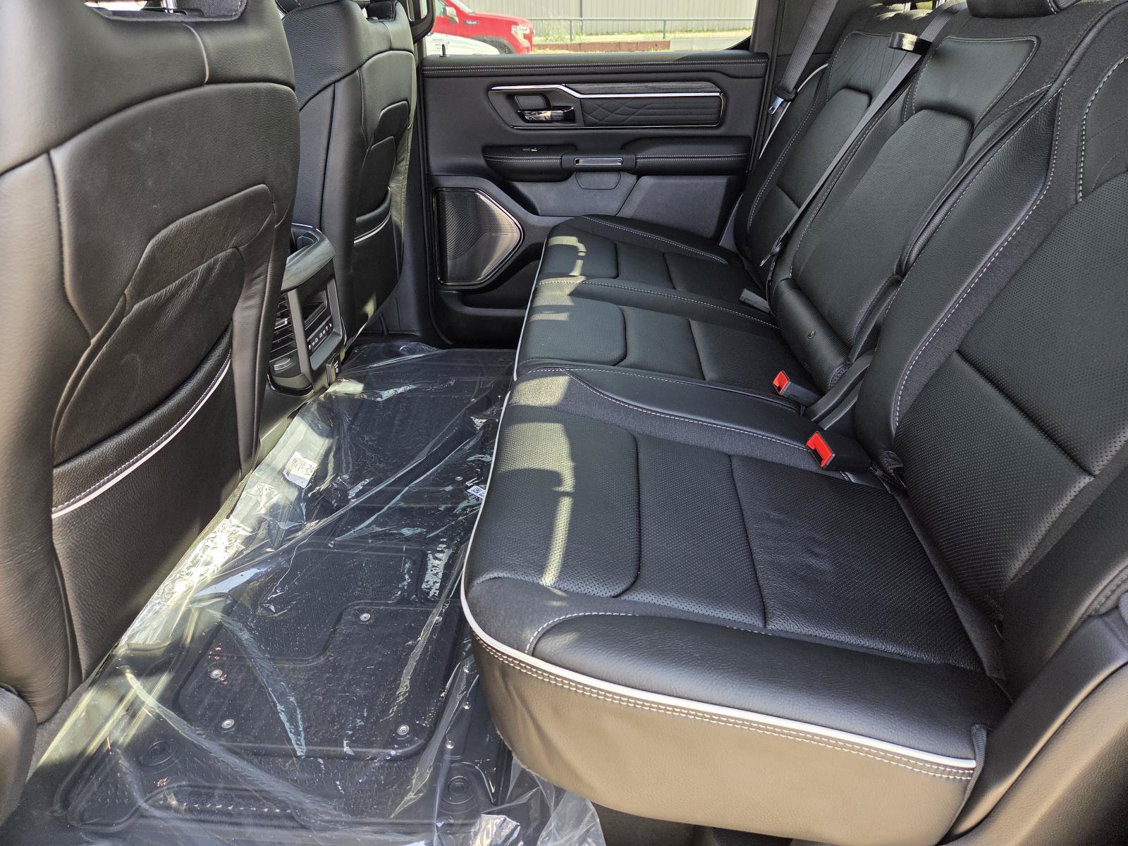 New 2027 RAM 1500 Limited AWD/4WD image 25