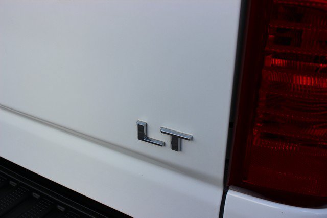 Used 2023 Chevrolet Silverado 2500 LT AWD/4WD image 12