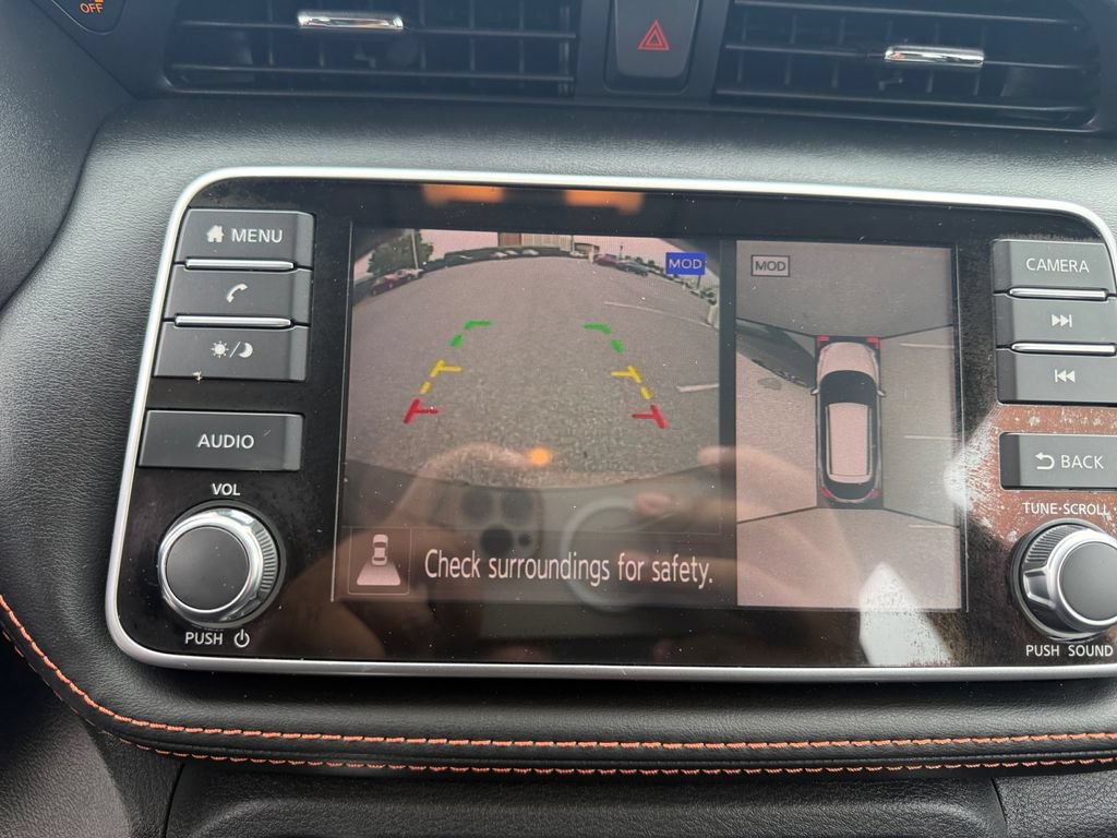 Used 2020 Nissan Kicks SR w/ SR Premium Package FWD image 24