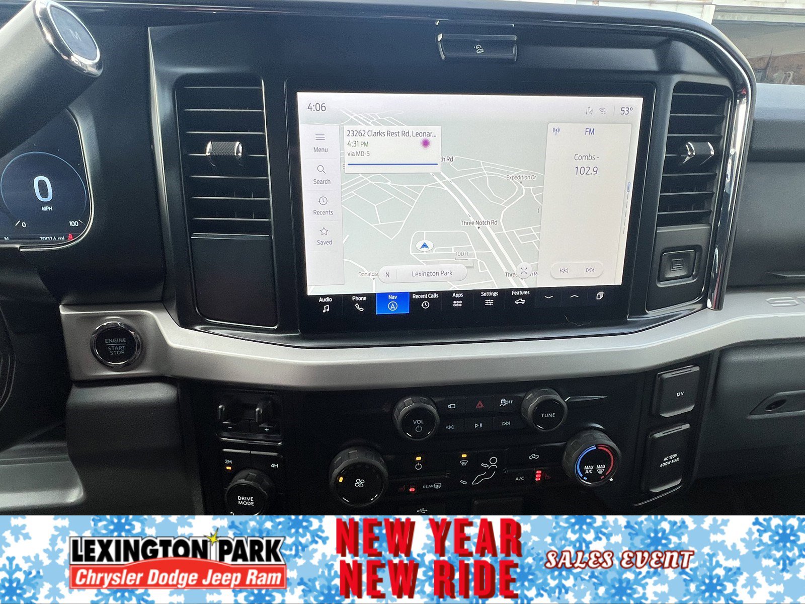 Used 2025 Ford F250 XLT w/ Black Appearance Package image 16