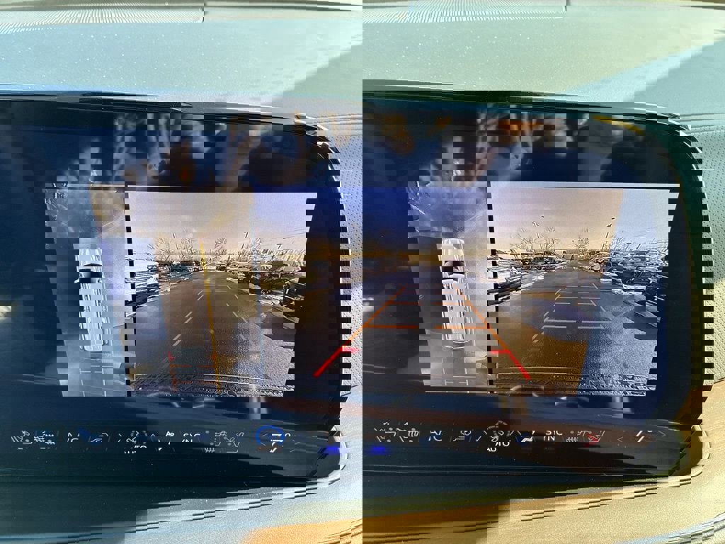 New 2026 Chevrolet Suburban High Country image 13