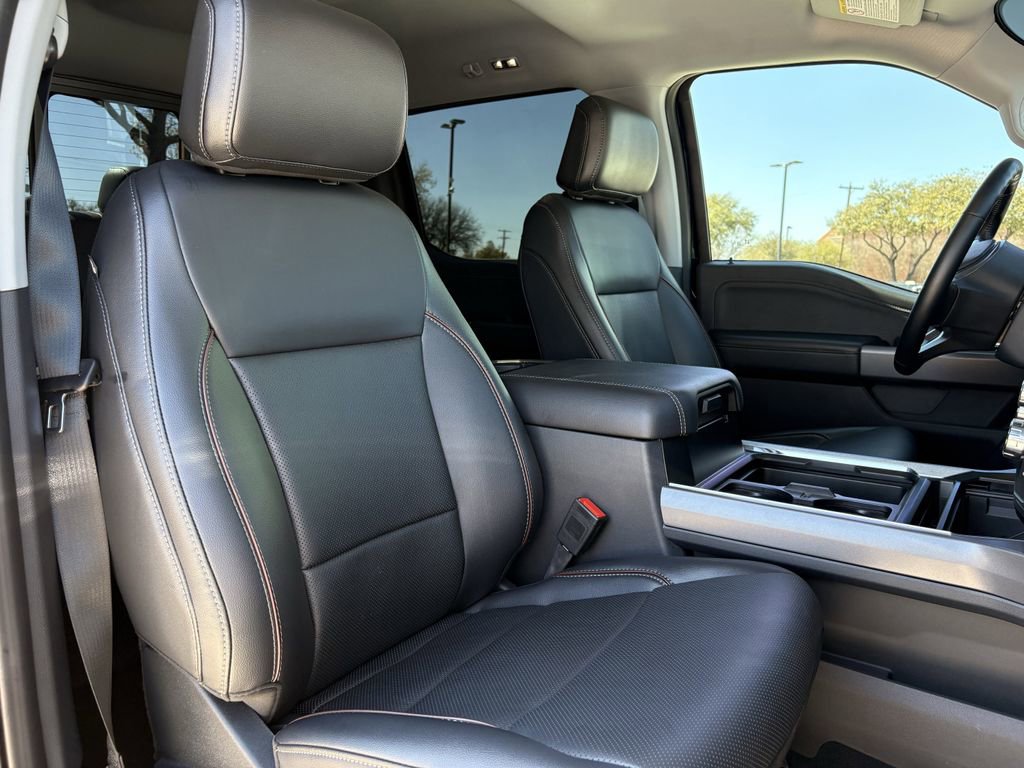 Used 2024 Ford F250 Lariat image 30