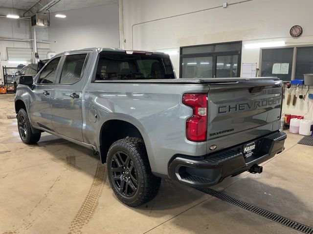 Used 2021 Chevrolet Silverado 1500 LT Trail Boss w/ Bed Protection Package image 4