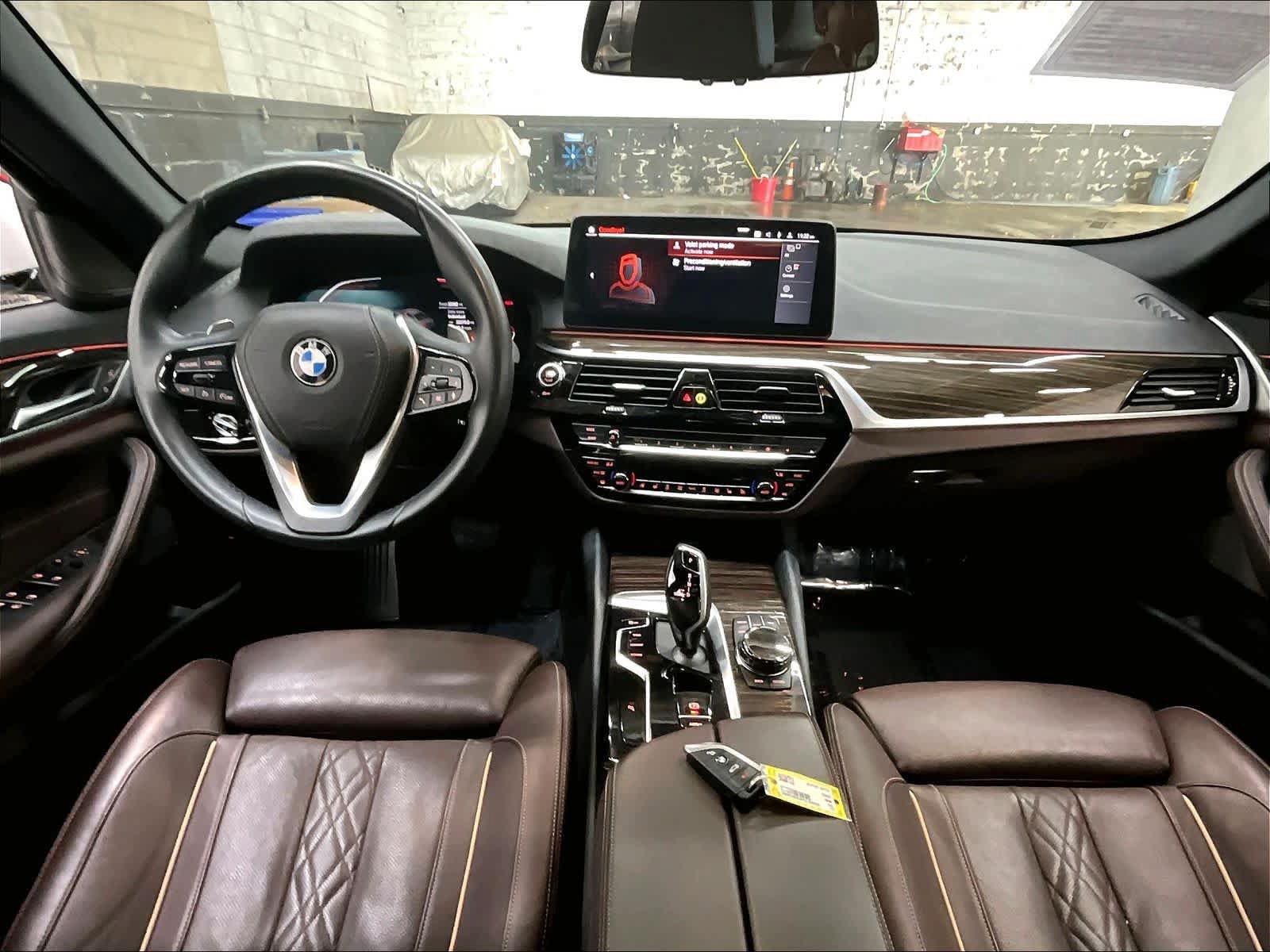 Used 2023 BMW 530i w/ Executive Package RWD image 18