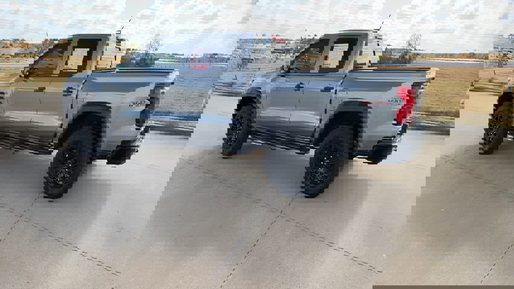 Certified 2024 Chevrolet Colorado Trail Boss w/ Technology Package image 5