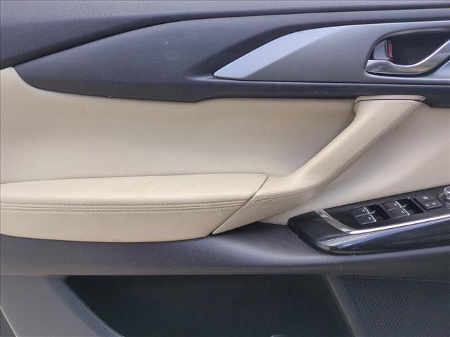 Used 2018 MAZDA CX-9 Touring FWD image 8