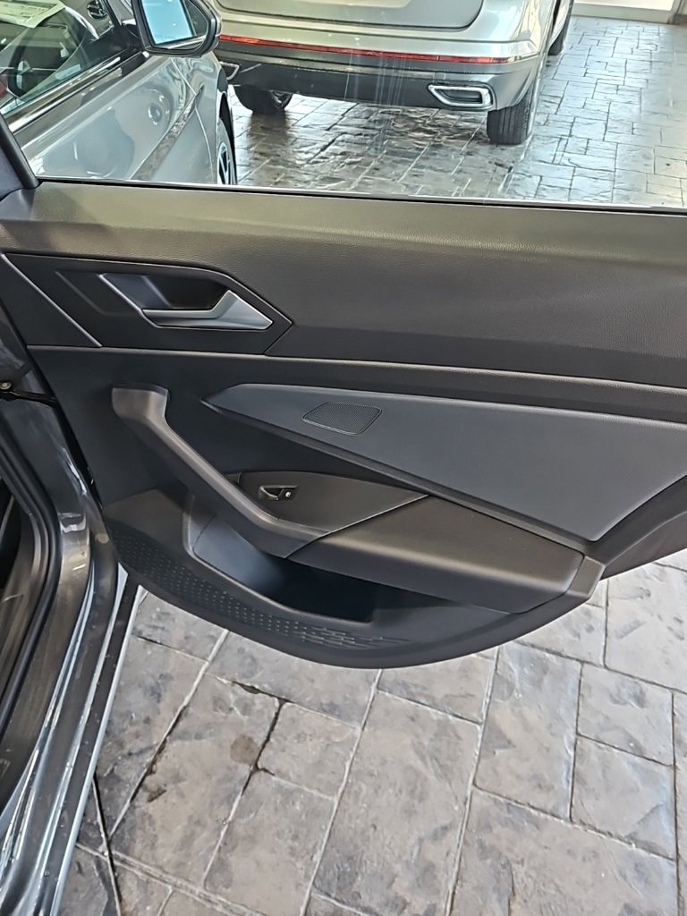 New 2026 Volkswagen Jetta SE image 15