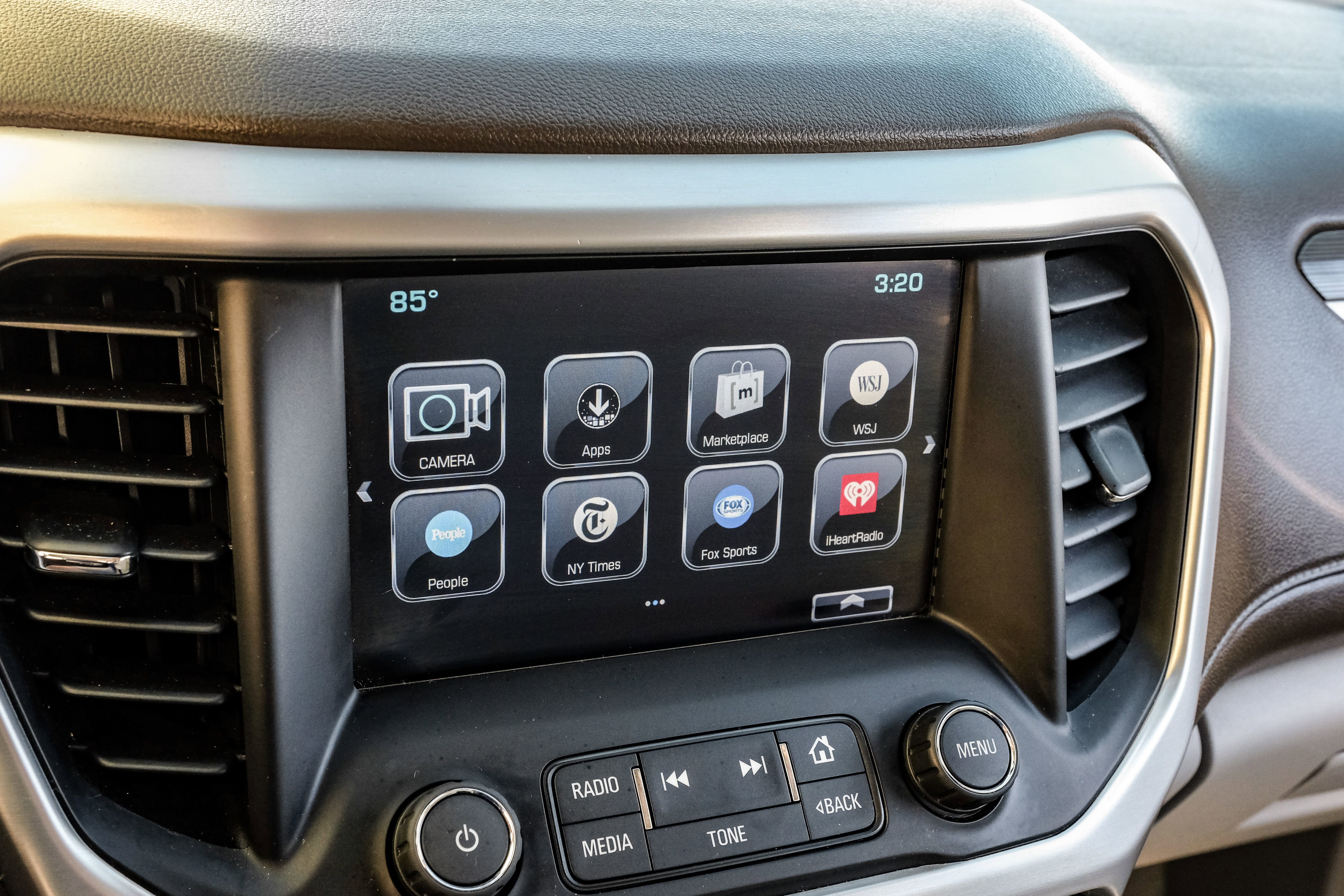 Used 2018 GMC Acadia SLT FWD image 26