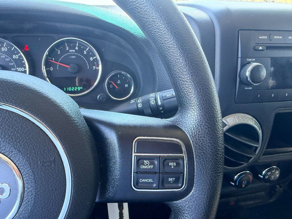 Used 2016 Jeep Wrangler Unlimited Sport AWD/4WD image 19