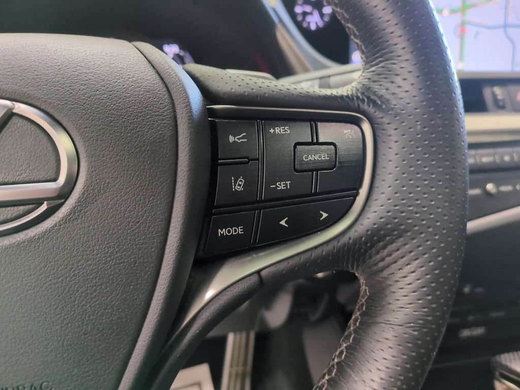 Used 2019 Lexus ES 350 F Sport w/ Accessory Package 2 FWD image 26