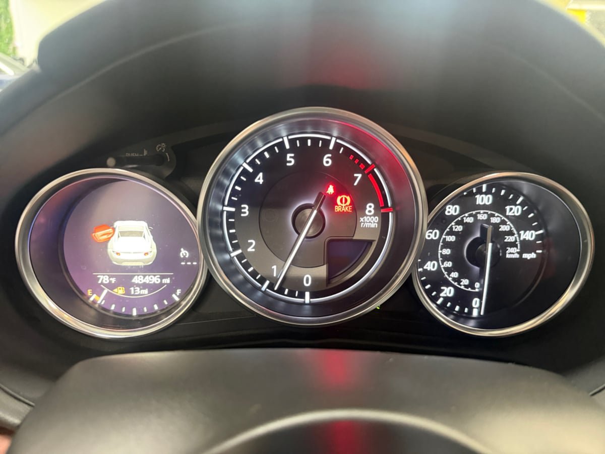 Used 2017 MAZDA MX-5 Miata RF Grand Touring RWD image 14