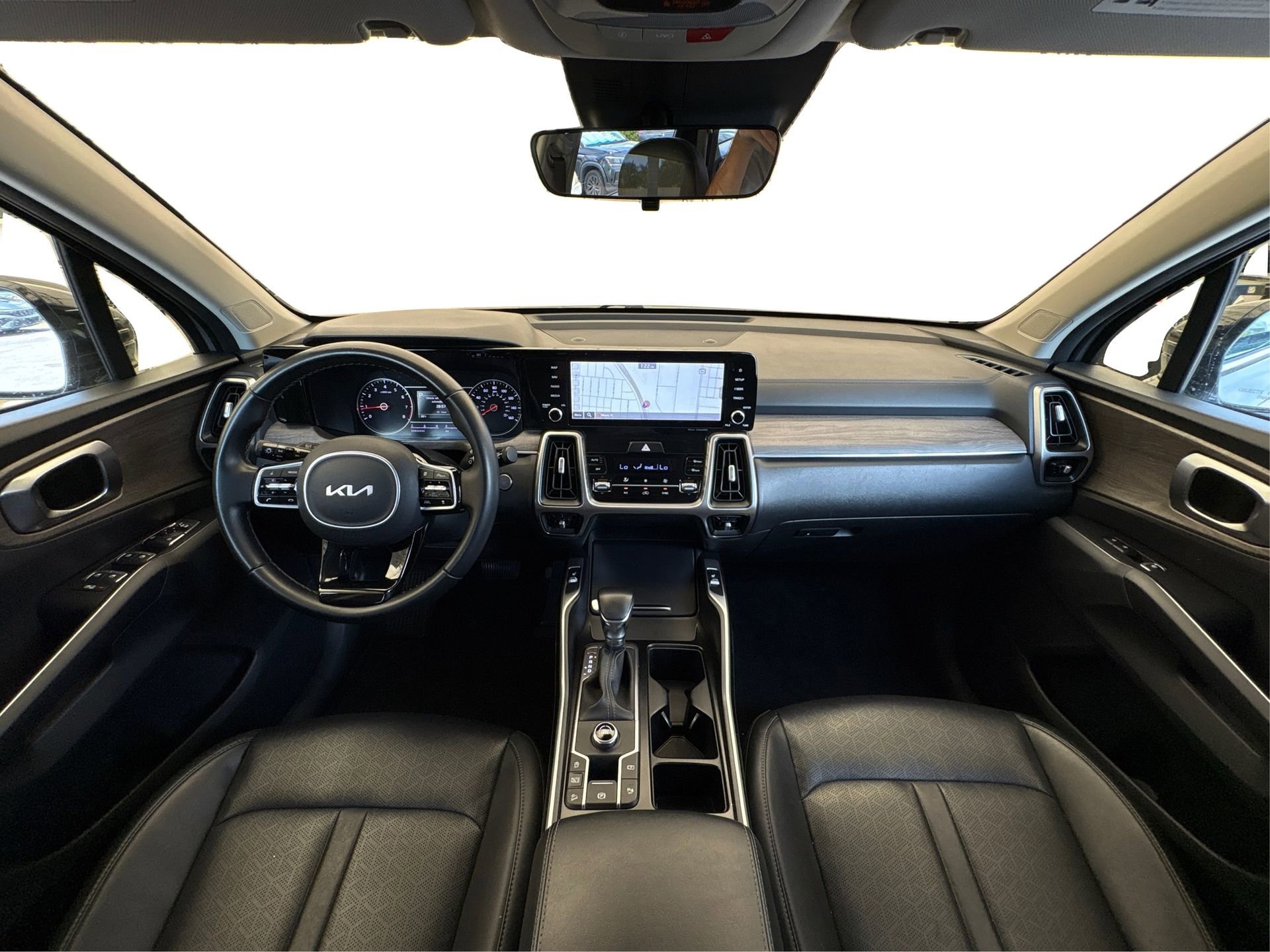 Used 2022 Kia Sorento EX FWD image 21