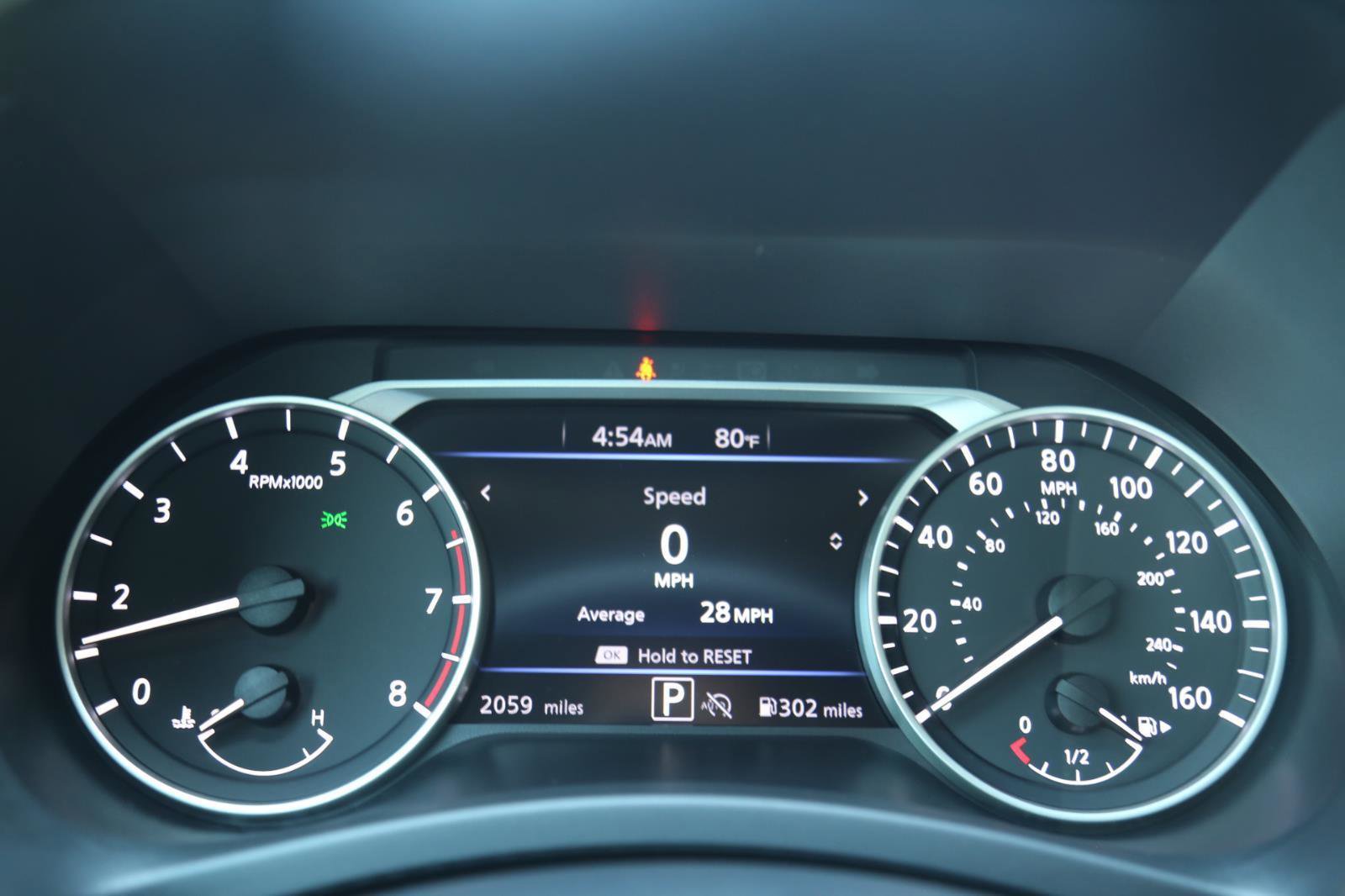 Used 2025 Nissan Sentra SR w/ SR Premium Package image 9