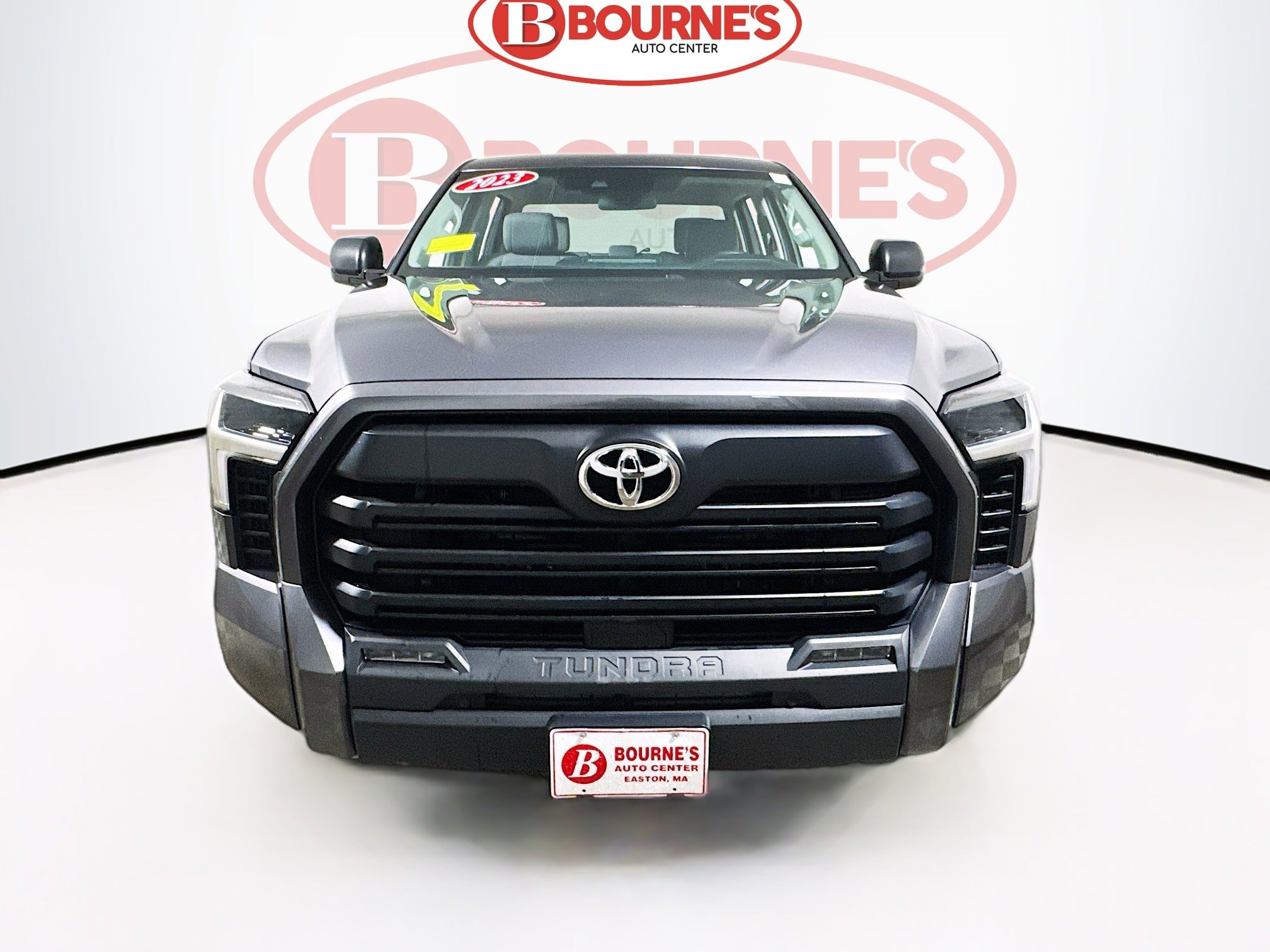 Used 2023 Toyota Tundra SR5 w/ SR5 Convenience Package AWD/4WD image 3