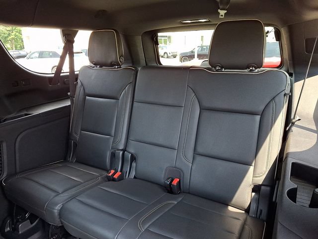 Used 2021 Chevrolet Suburban Premier AWD/4WD image 11