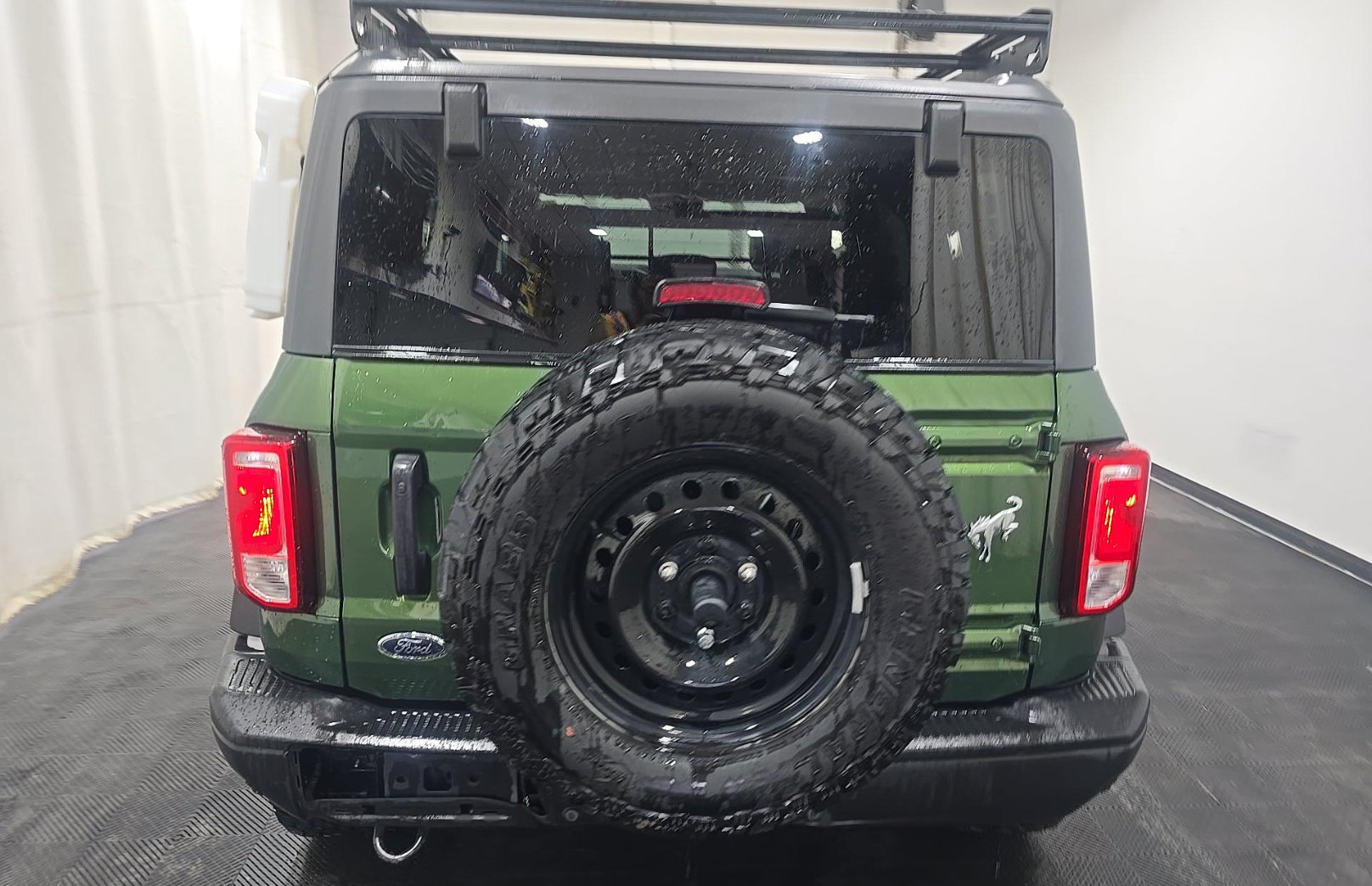 Used 2022 Ford Bronco Black Diamond AWD/4WD image 5