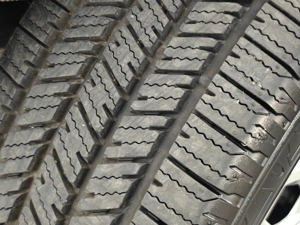 Used 2015 Ford Transit 150 XLT image 46