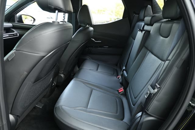 Certified 2025 Hyundai Santa Cruz Limited AWD/4WD image 26