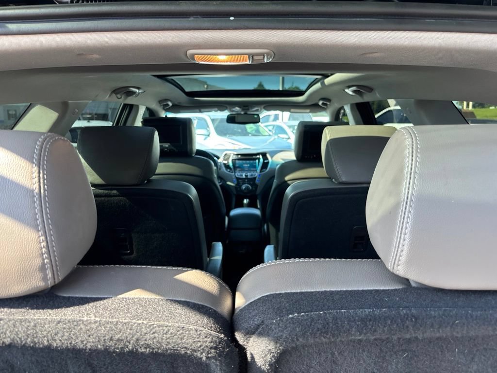 Used 2015 Hyundai Santa Fe Limited w/ Option Group 04 FWD image 12