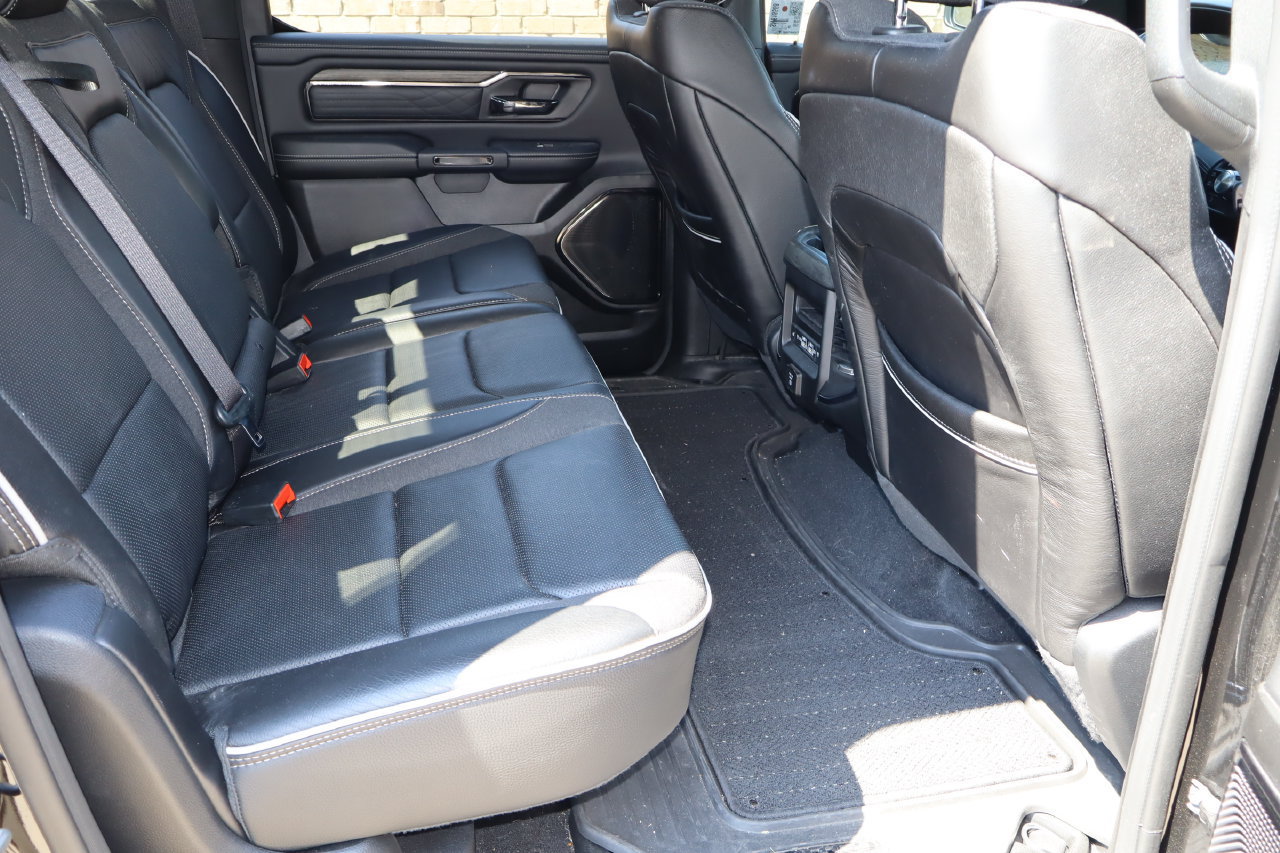 Used 2025 RAM 1500 Limited AWD/4WD image 18