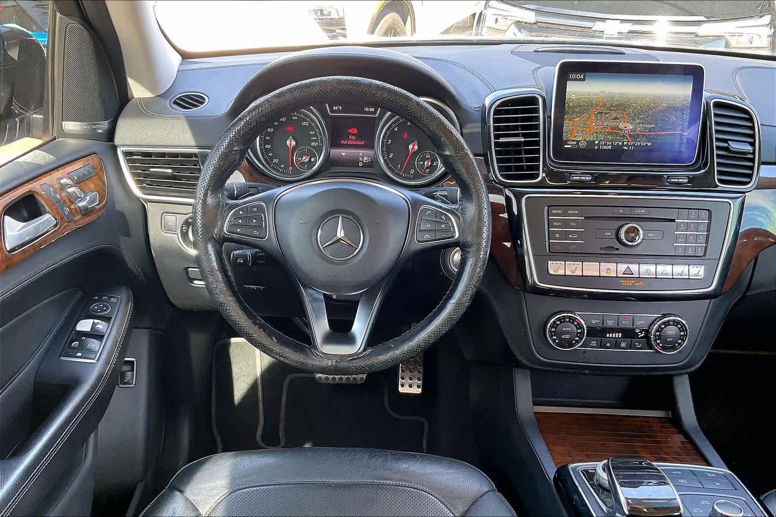 Used 2016 Mercedes-Benz GLE 400 4MATIC image 7