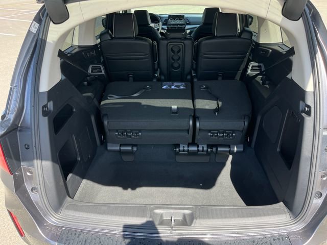 New 2026 Honda Odyssey Touring image 16