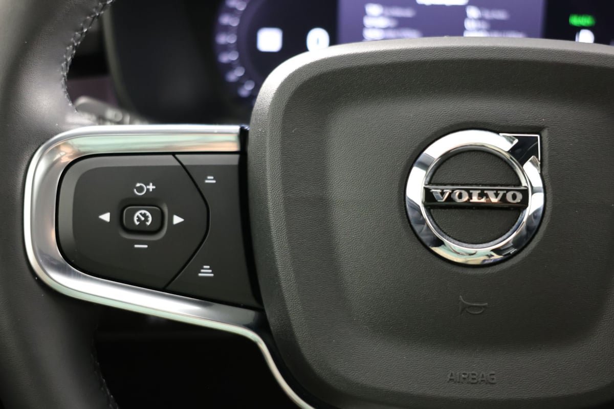 Used 2023 Volvo C40 P8 Recharge Ultimate w/ Protection Package Premier AWD/4WD image 26