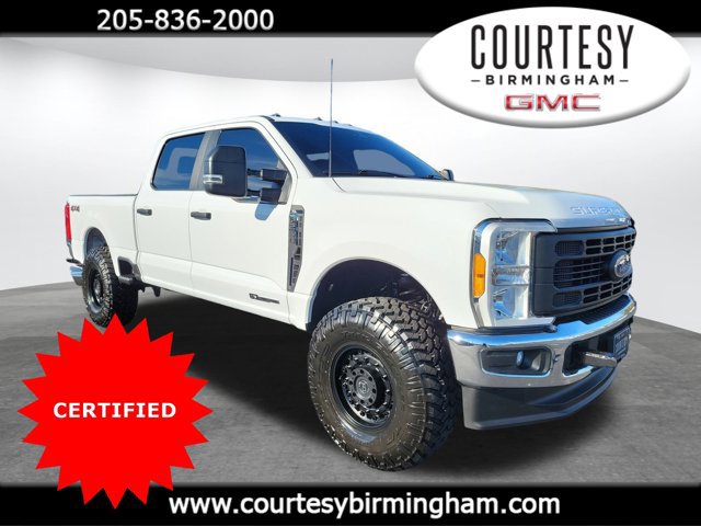 Used 2023 Ford F250 XL image 1