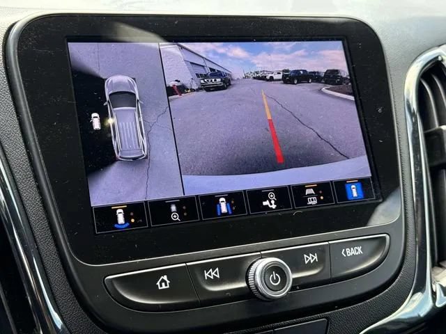 Used 2022 Chevrolet Equinox RS w/ Infotainment Package AWD/4WD image 39