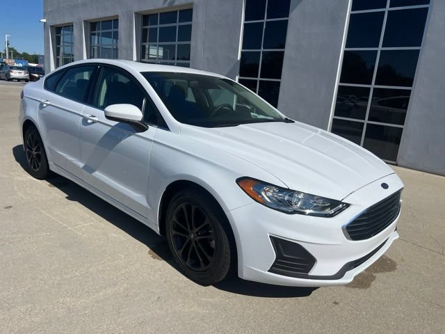 Used 2020 Ford Fusion SE FWD image 7