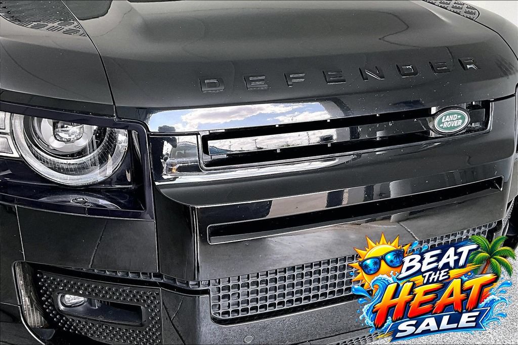 Used 2023 Land Rover Defender 110 X-Dynamic SE AWD/4WD image 34