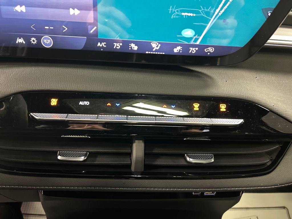 New 2026 Buick Enclave Sport Touring image 17