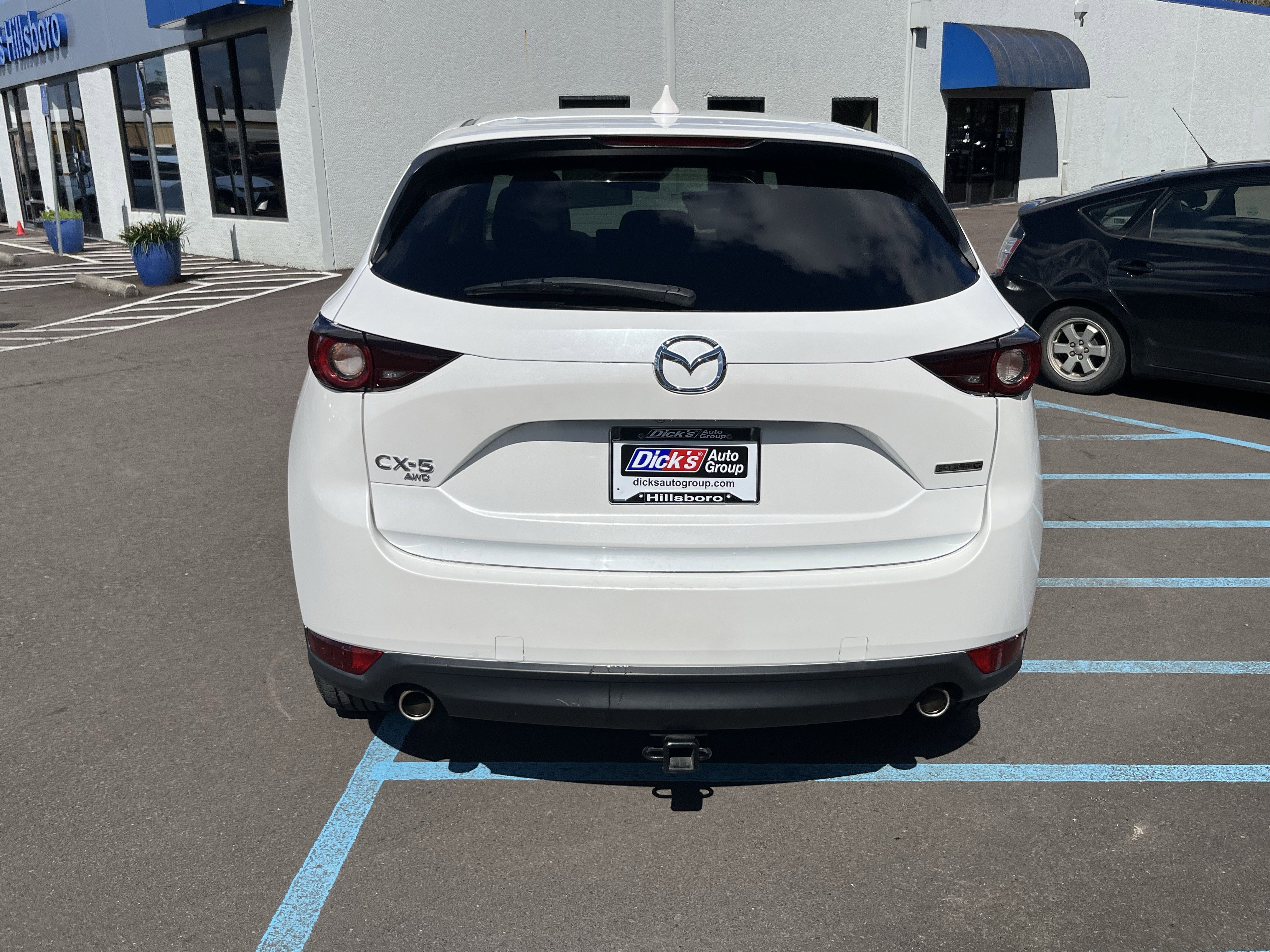 Used 2021 MAZDA CX-5 Touring image 4