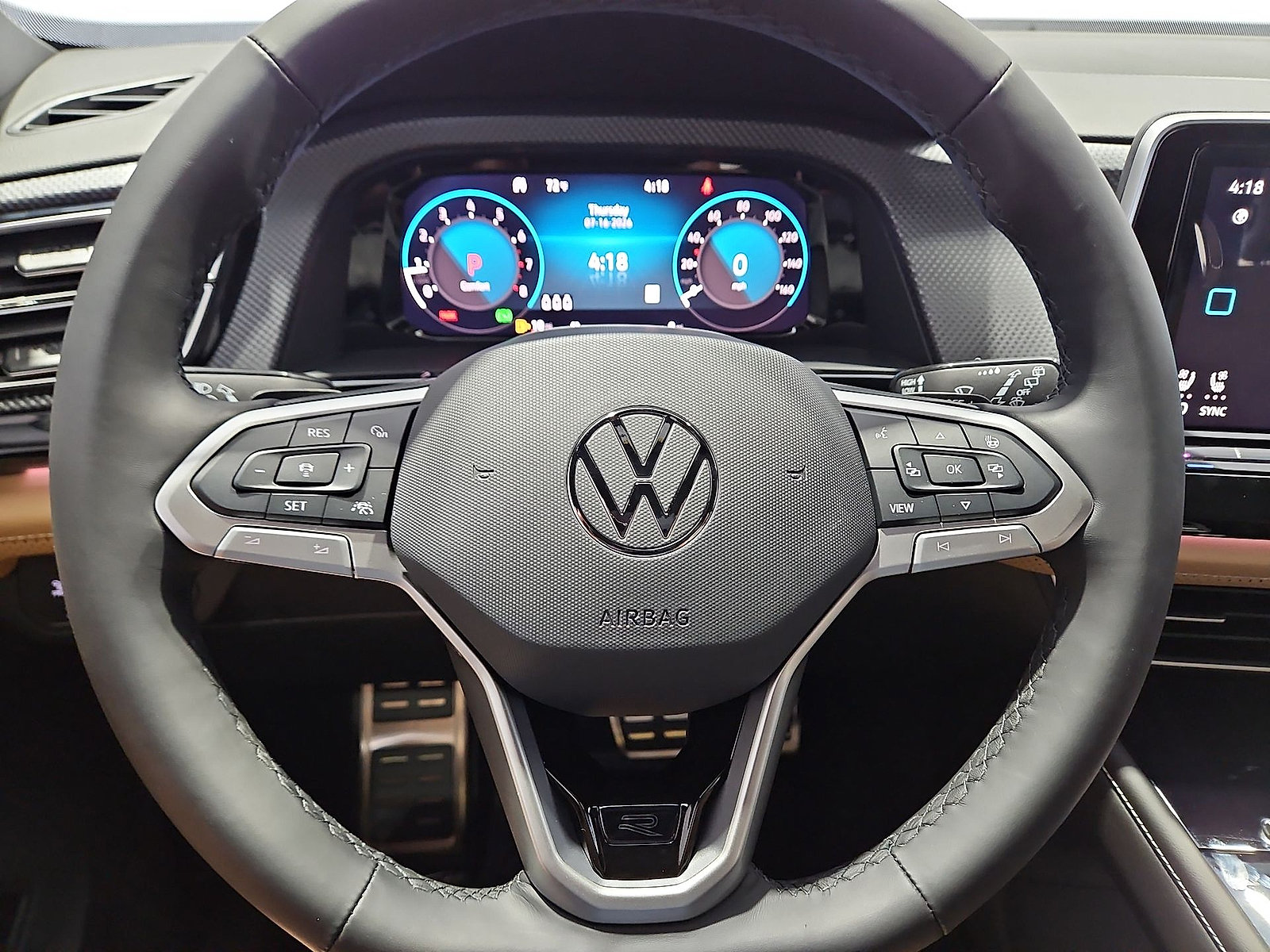 New 2026 Volkswagen Atlas Cross Sport SEL R-Line AWD/4WD image 22