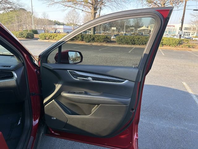 Used 2020 Cadillac XT6 Premium Luxury FWD image 31