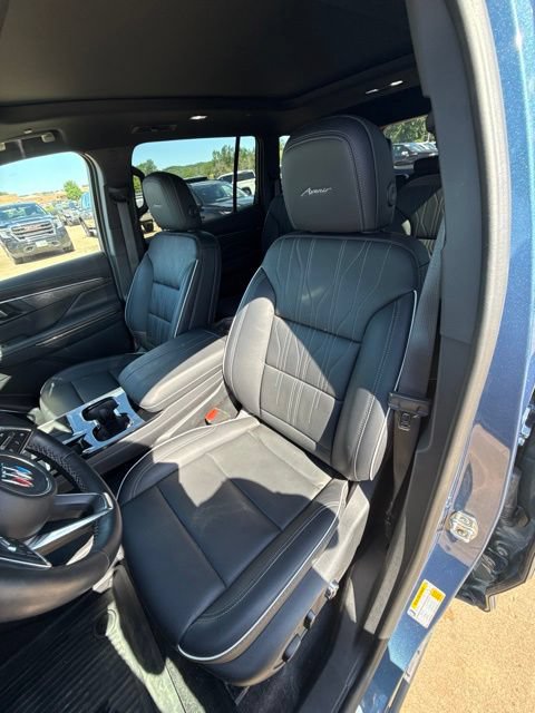 Used 2026 Buick Enclave Avenir w/ Super Cruise Package AWD/4WD image 23