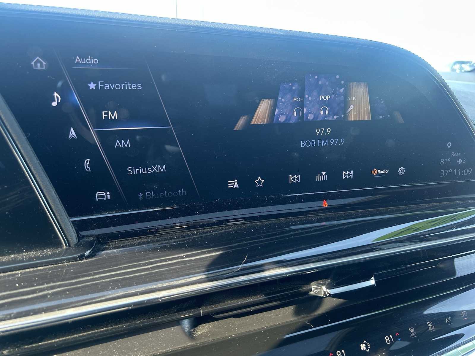 Certified 2024 Cadillac Escalade Sport w/ LPO, ONYX Package image 12