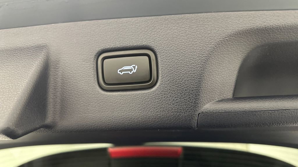 Used 2021 Hyundai Palisade Limited image 26