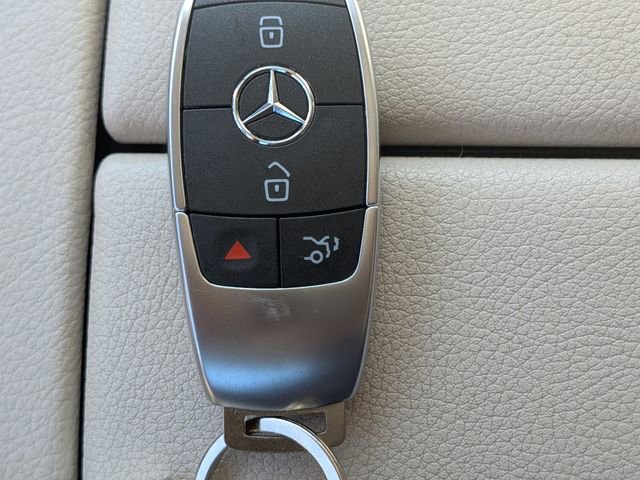 Used 2020 Mercedes-Benz GLE 450 4MATIC image 33