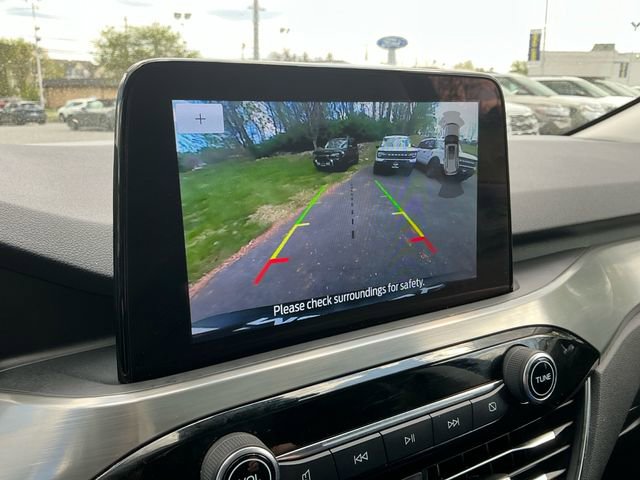 Used 2022 Ford Escape Titanium image 24