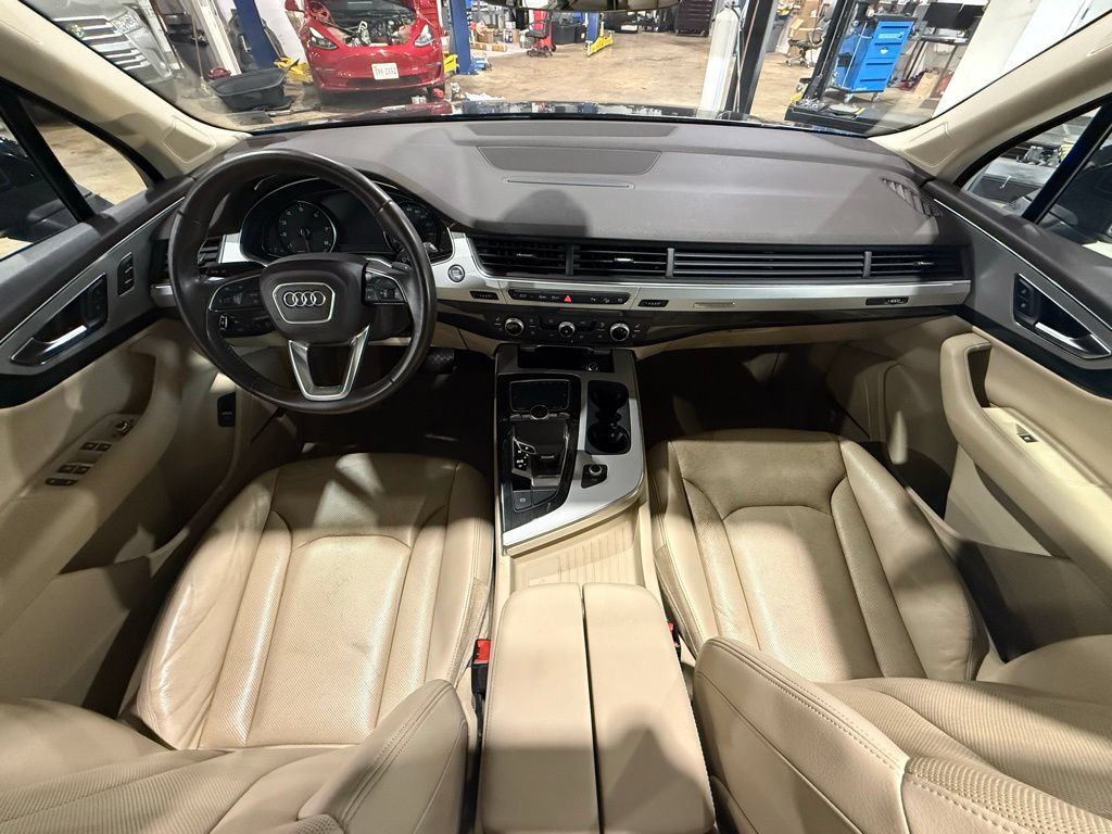 Used 2018 Audi Q7 2.0T Premium Plus w/ Premium Plus Package AWD/4WD image 21