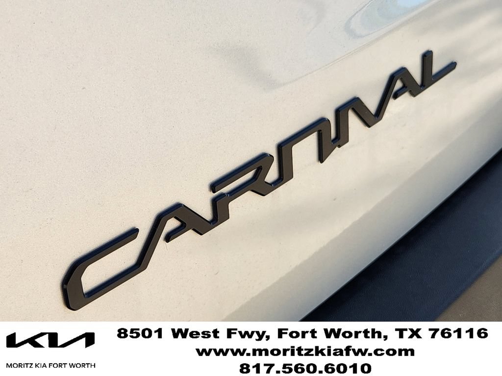 New 2026 Kia Carnival SX w/ SX Dark Edition Package FWD image 8